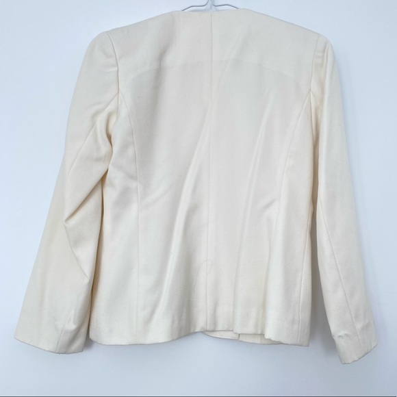 Vintage Inspired Ivory White Blazer - Picture 2 of 12